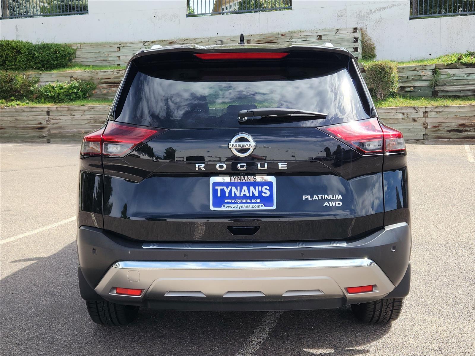 2021 Nissan Rogue Platinum photo 4