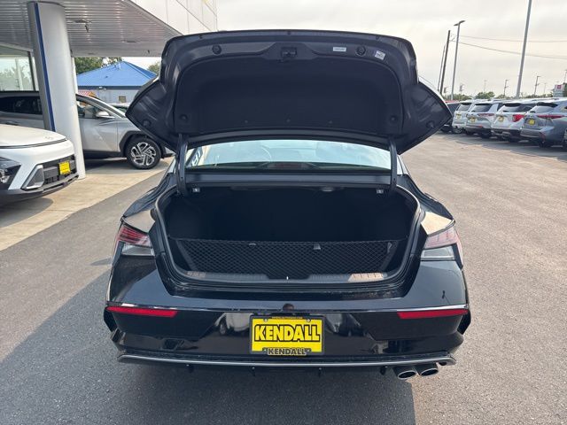 2025 Hyundai Elantra N Line photo 9