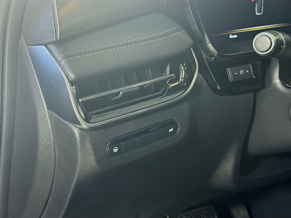 2026 Infiniti QX60 Luxe photo 8