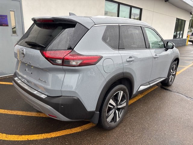 2021 Nissan Rogue SL photo 3