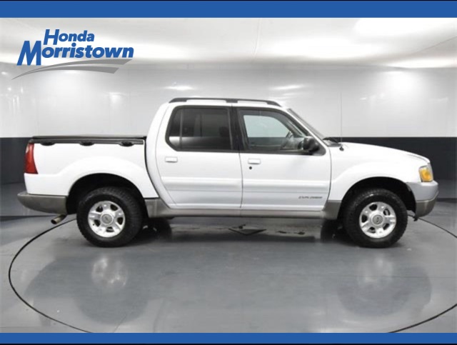 2002 Ford Explorer Sport Trac Base's photo