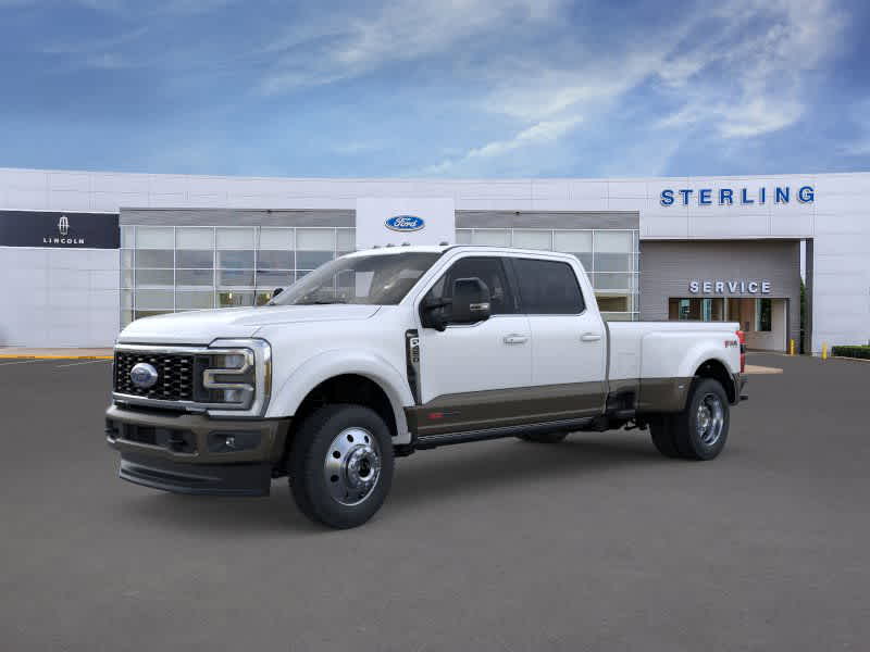 2026 Ford F-450 Super Duty King Ranch's photo