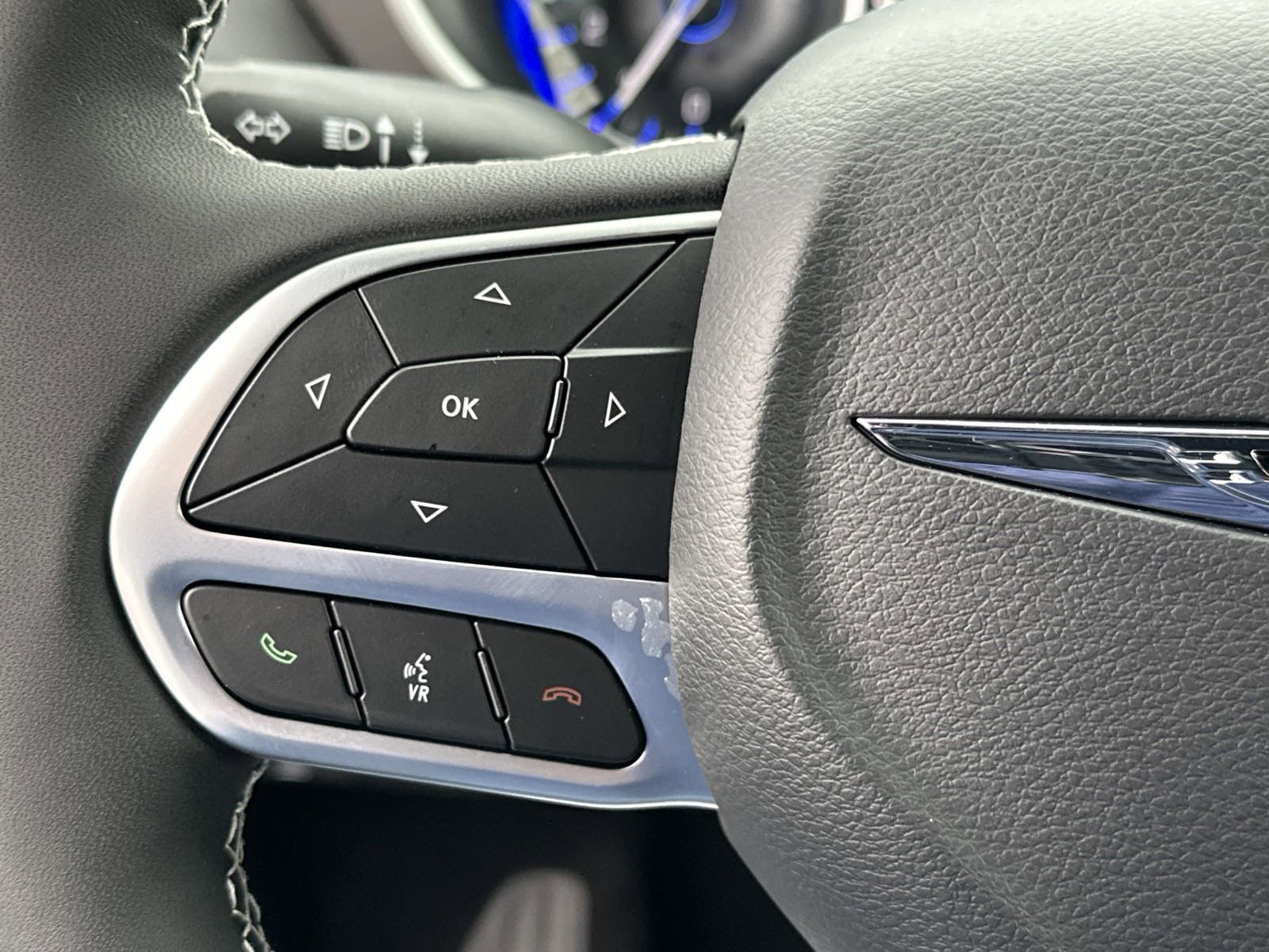 2025 Chrysler Voyager LX photo 24