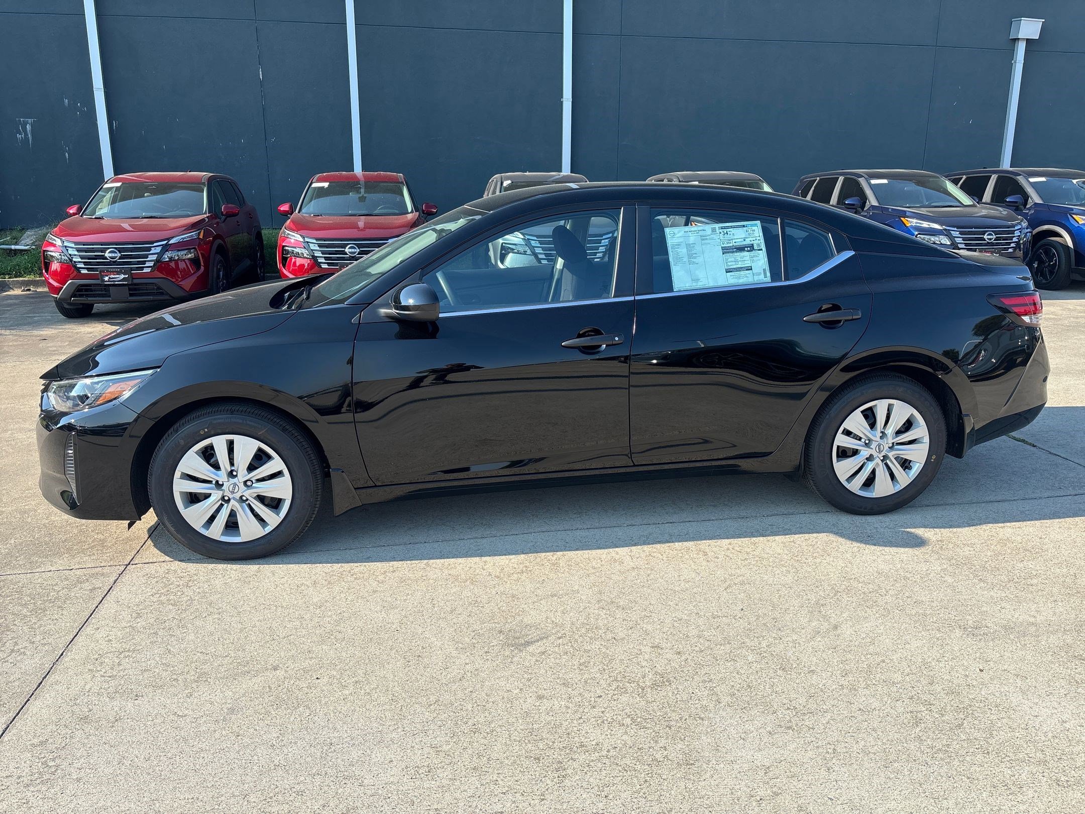2025 Nissan Sentra S photo 2