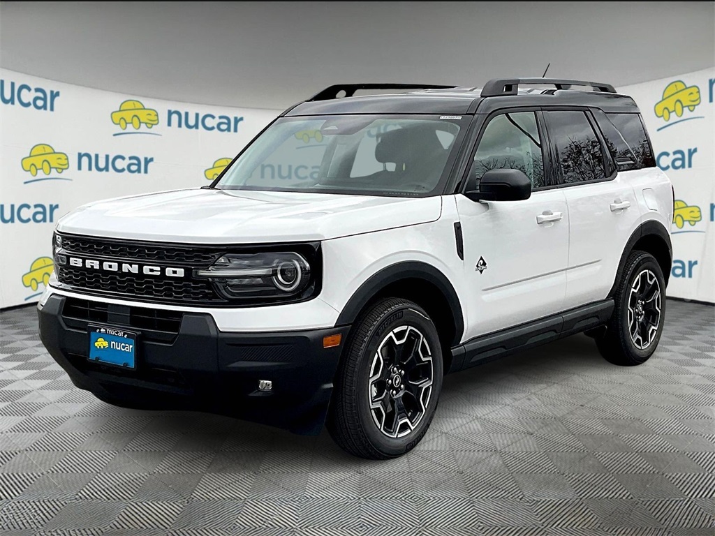 2025 Ford Bronco Sport Outer Banks photo 3
