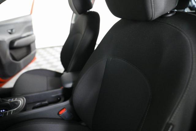 2026 Hyundai Kona SE photo 16