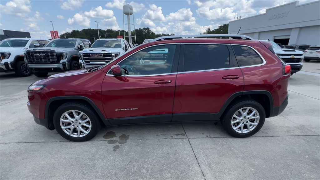 2017 Jeep Cherokee Latitude photo 4