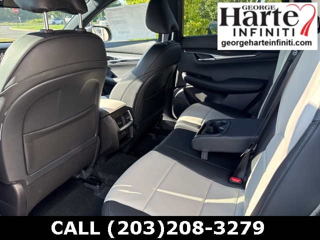 2025 Infiniti QX55 Luxe photo 12