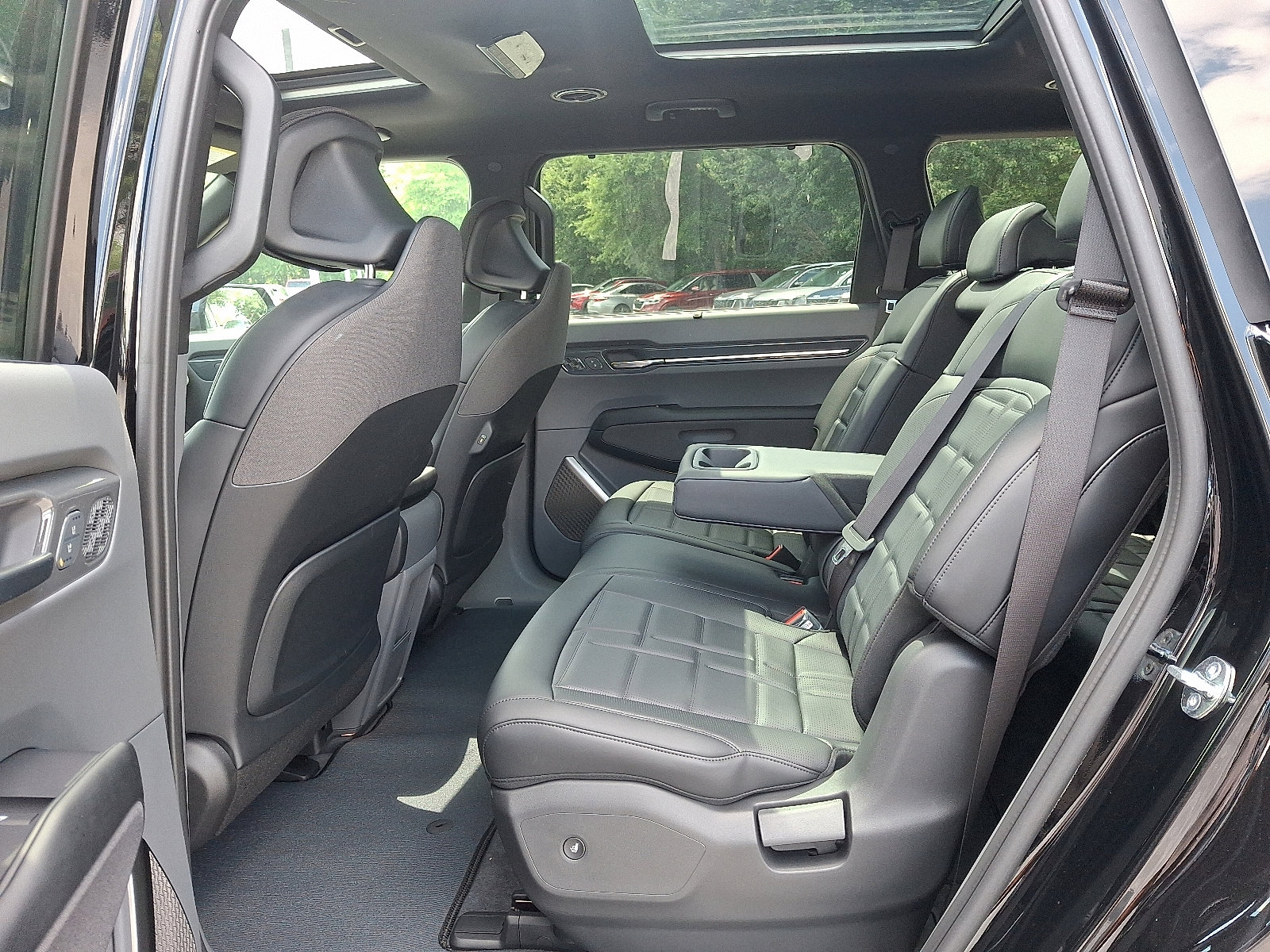 2026 Kia EV9 Land photo 5