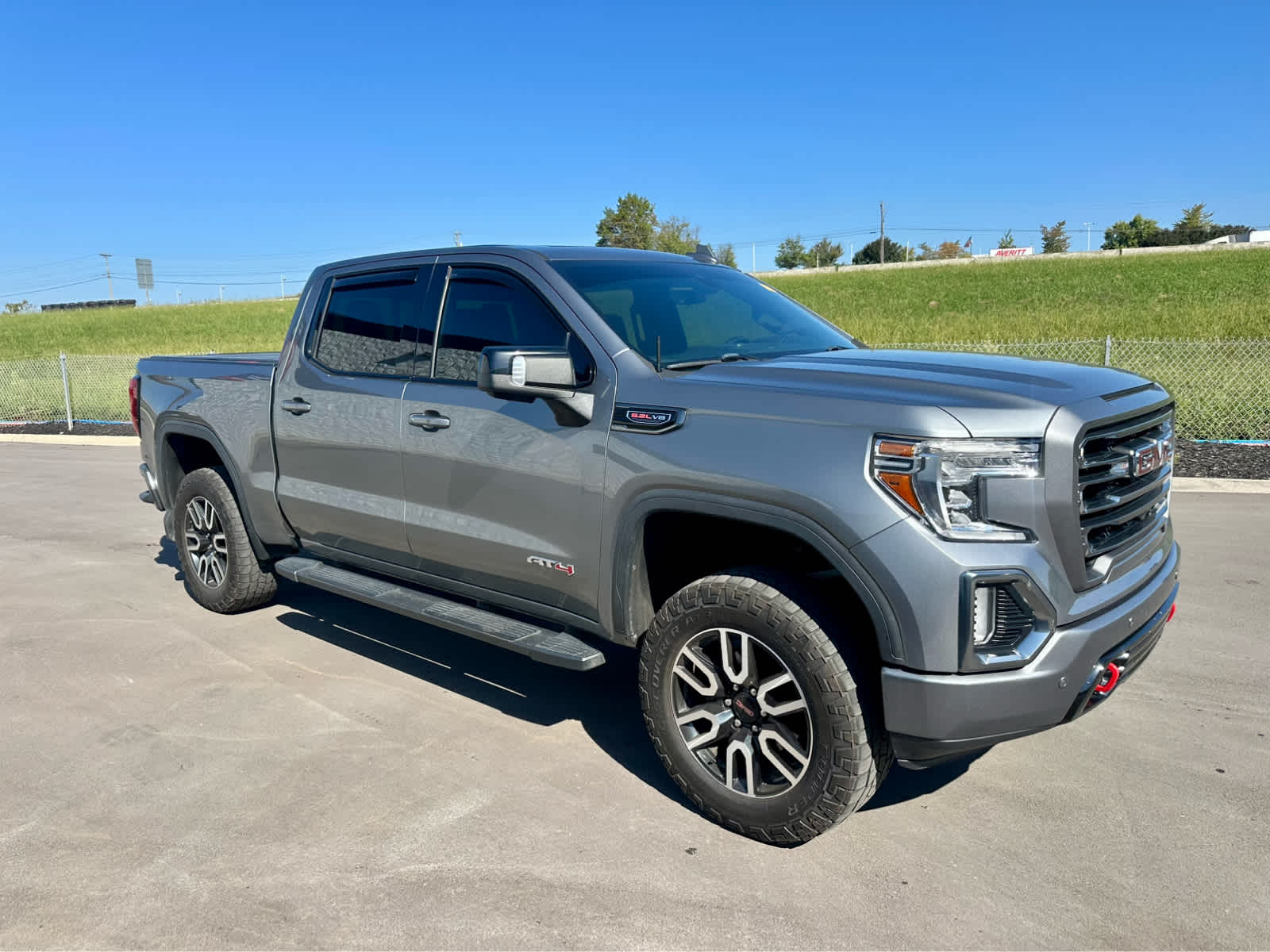 2020 Gmc Sierra 1500 AT4 photo 3