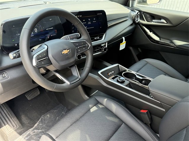 2026 Chevrolet Equinox LT photo 13
