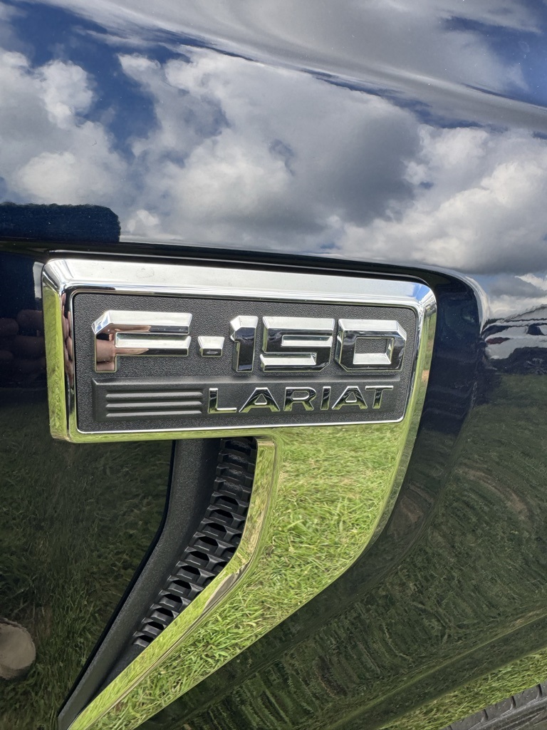 2021 Ford F-150 Lariat photo 3