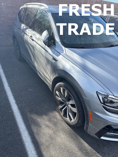 2021 Volkswagen Tiguan SEL Premium R-Line photo 3