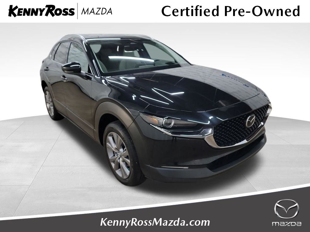 2025 Mazda CX-30 Premium's photo