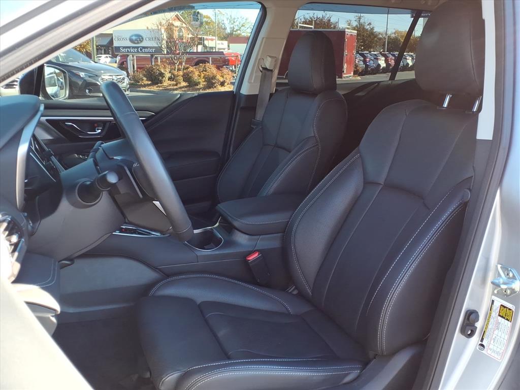 2024 Subaru Outback Touring XT photo 4