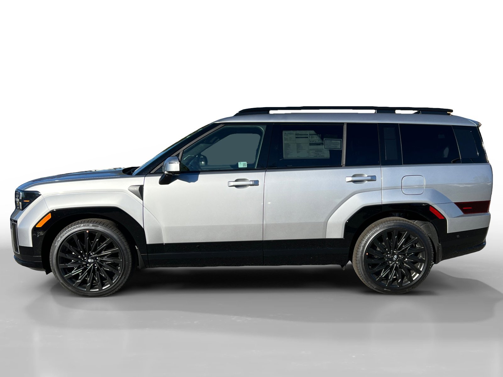 2025 Hyundai Santa Fe Calligraphy photo 2