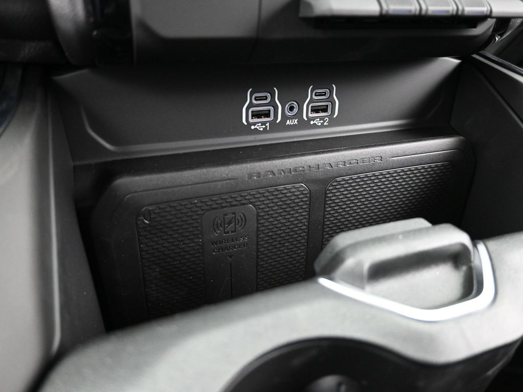2025 Ram 1500 Laramie photo 22