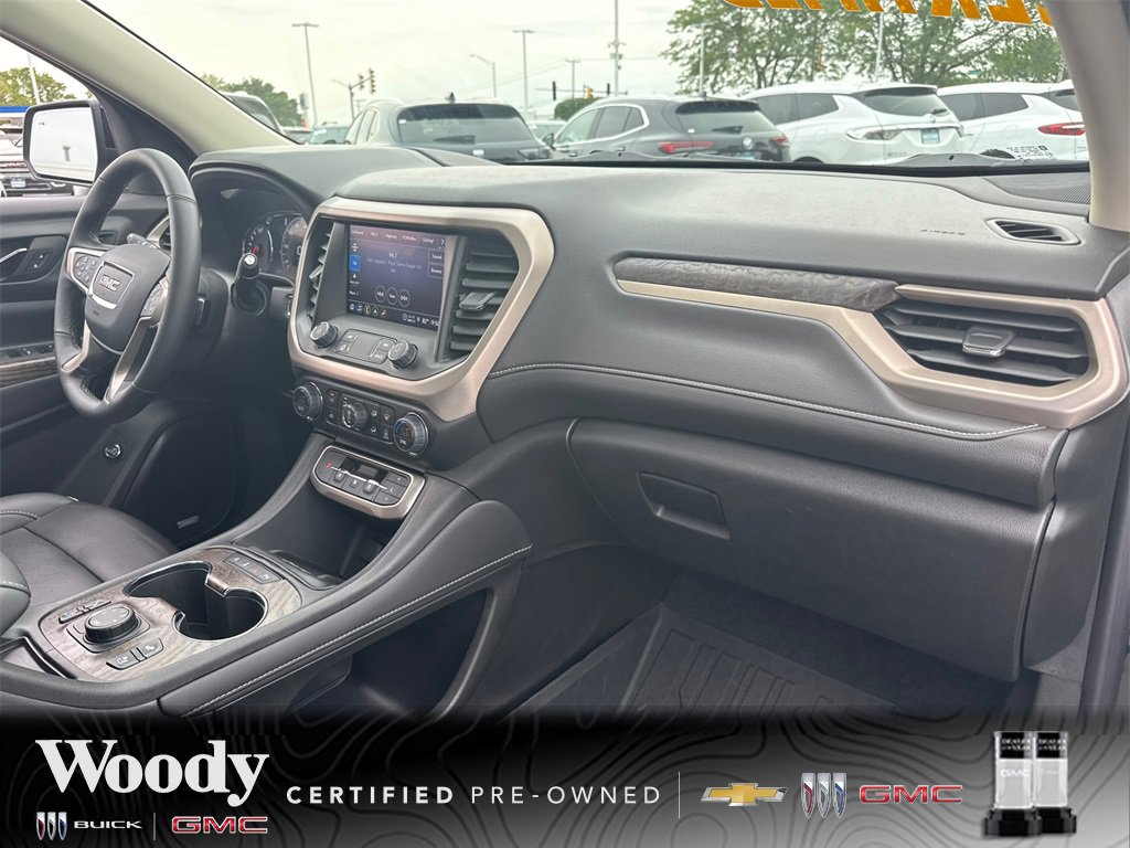 2023 Gmc Acadia Denali photo 38