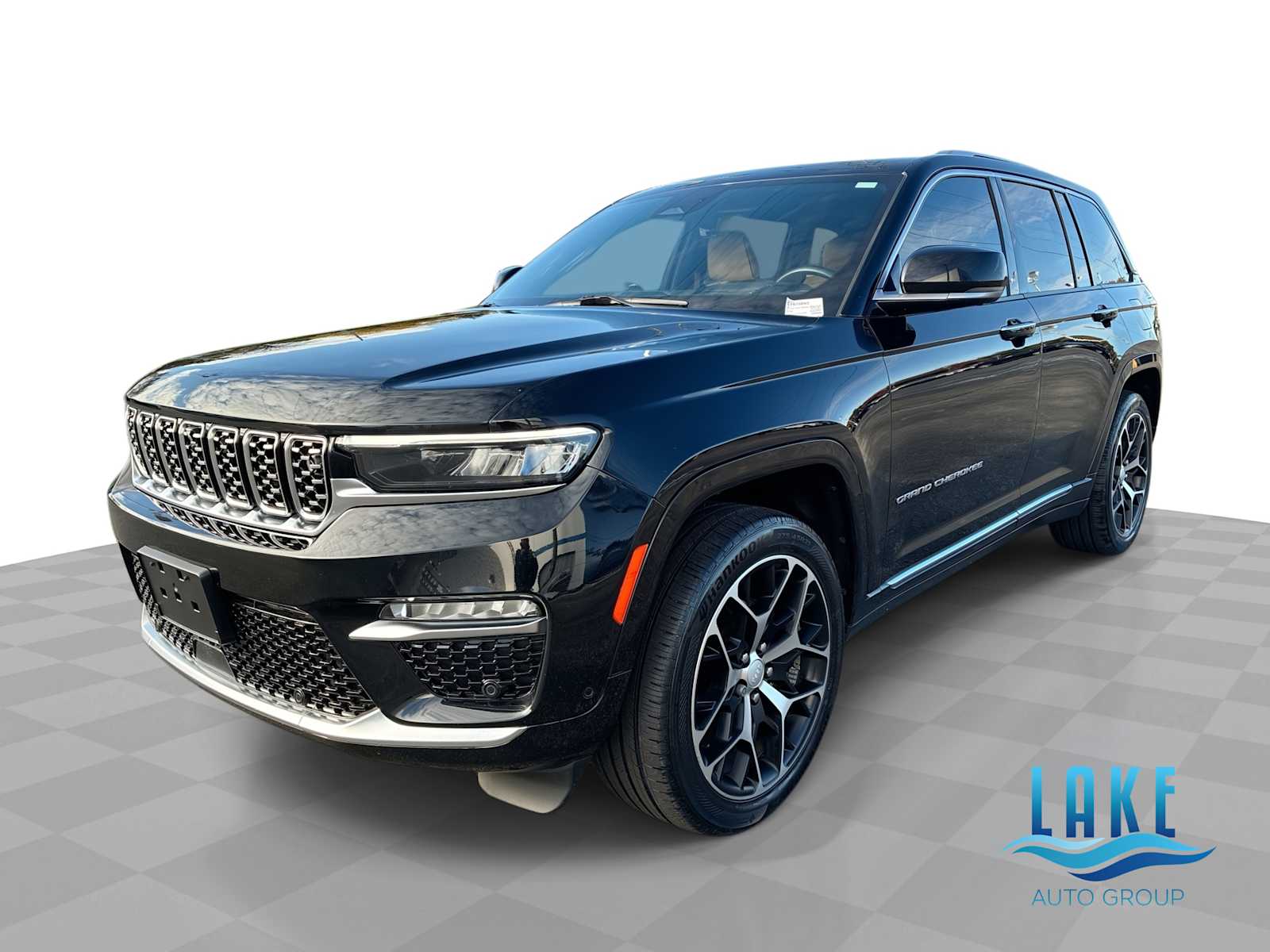 2023 Jeep Grand Cherokee Summit Reserve's photo