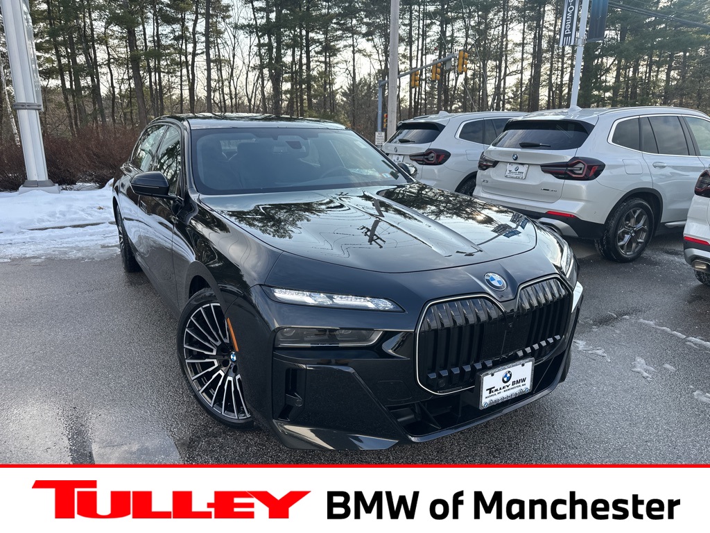 2025 BMW 7 Series 760i's photo