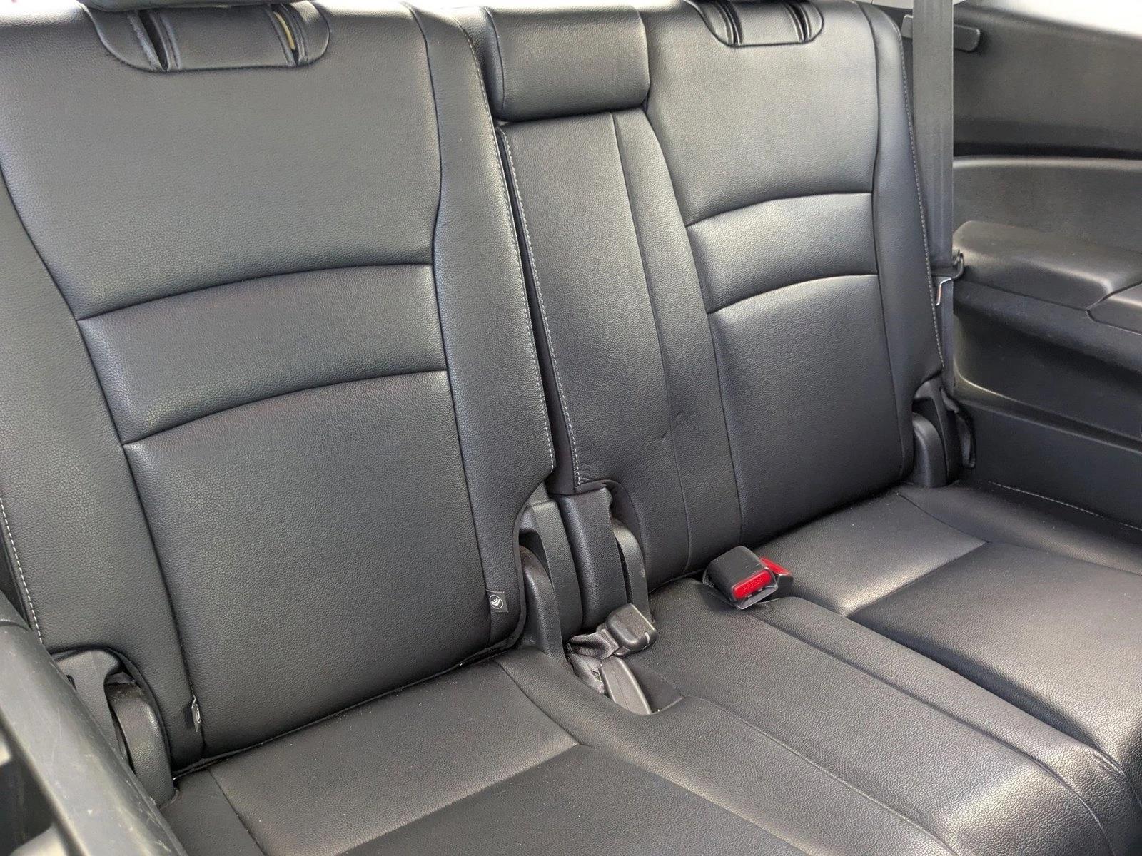 2016 Honda Pilot EX-L photo 17