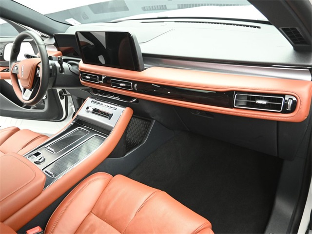2025 LINCOLN AVIATOR - Image 31