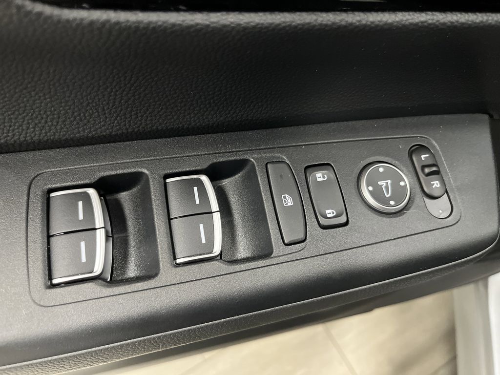 2023 Honda CR-V EX-L photo 28