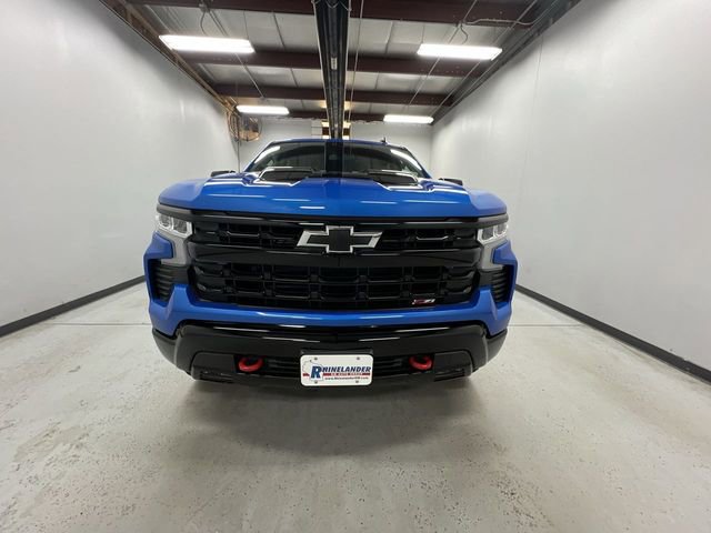 2025 Chevrolet Silverado 1500 LT Trail Boss photo 3