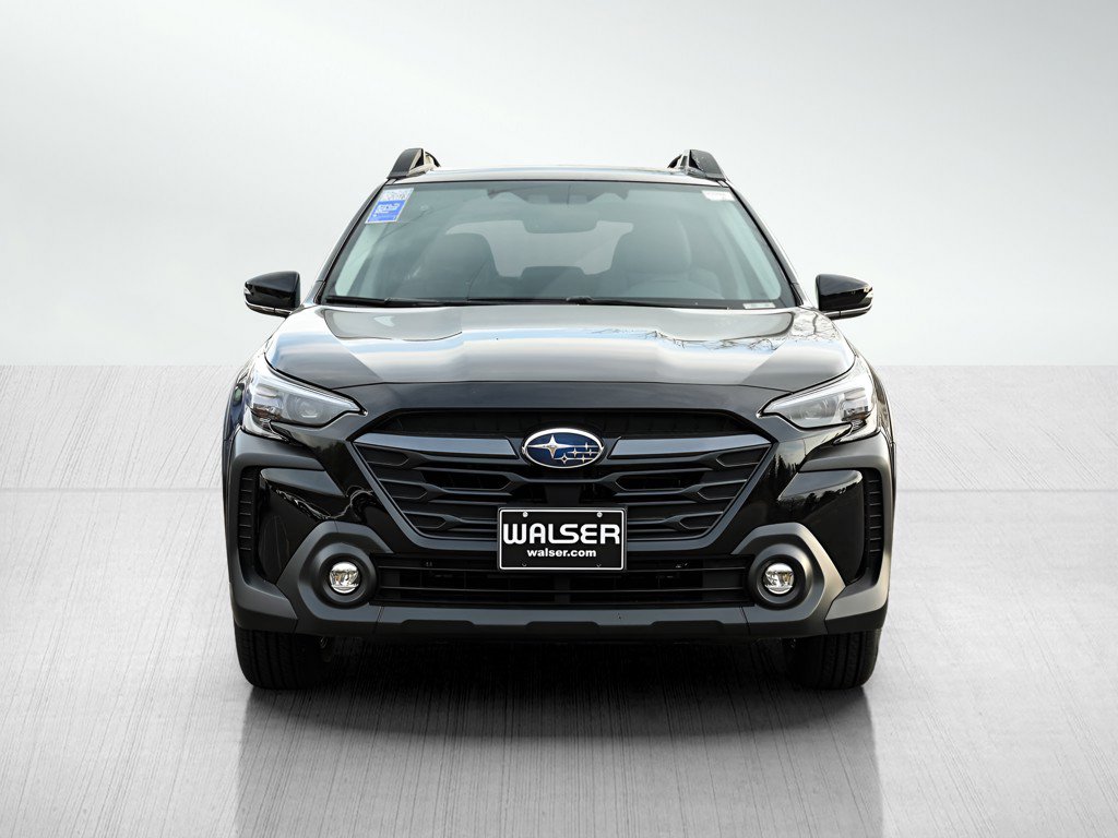 2025 Subaru Outback Premium photo 2