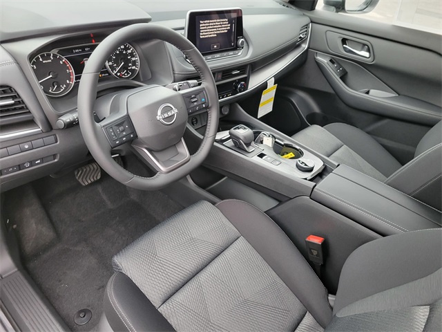 2026 Nissan Rogue SV photo 11