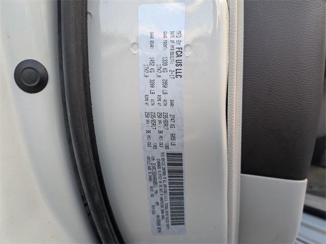 2017 Chrysler Pacifica Touring L photo 35