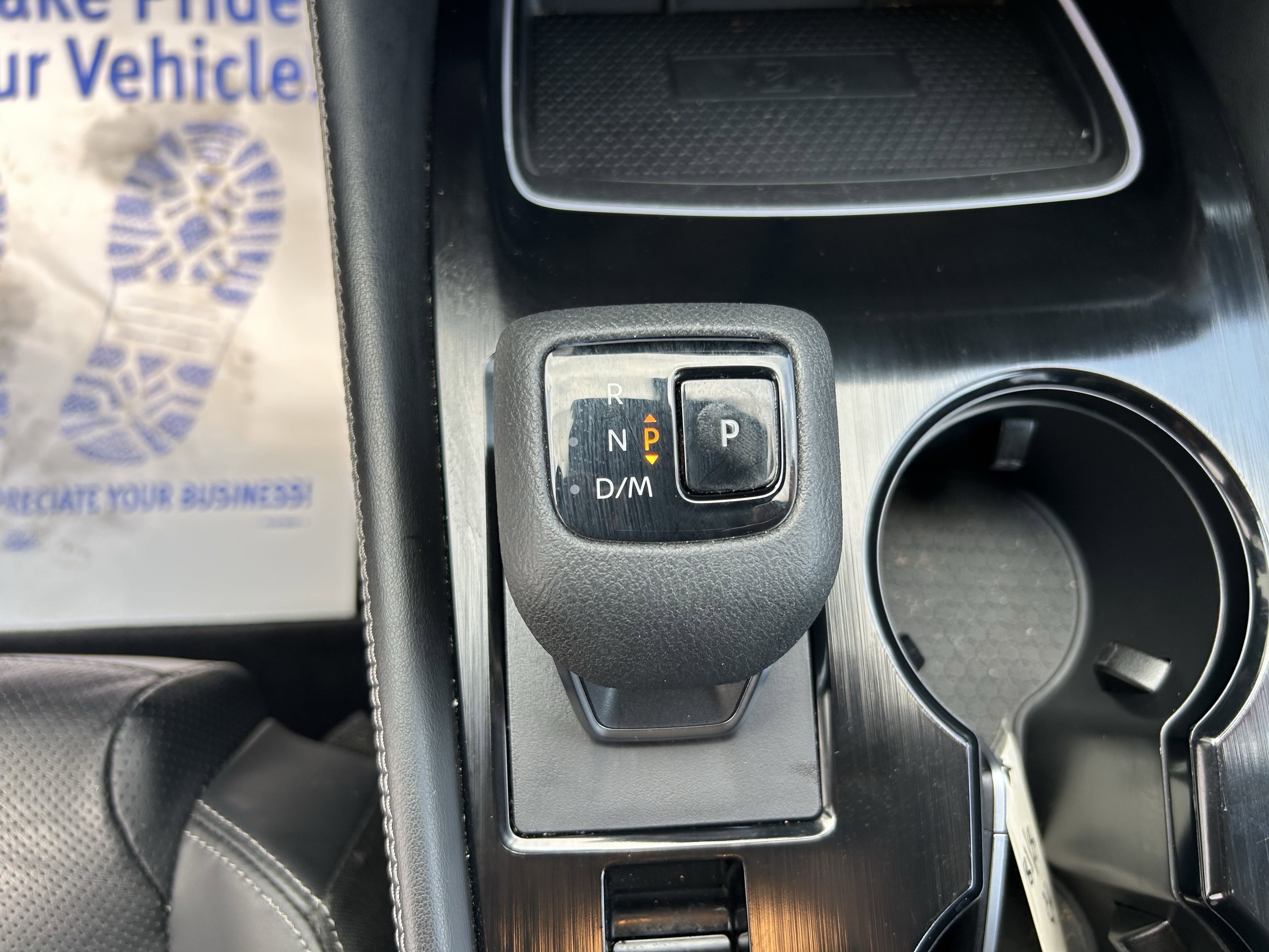 2023 Nissan Rogue Platinum photo 14