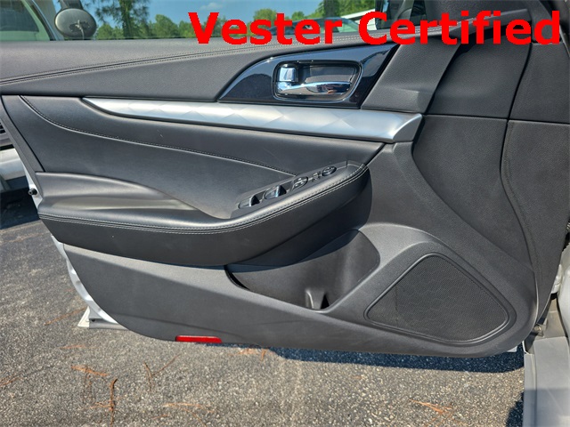 2023 Nissan Maxima SV photo 26