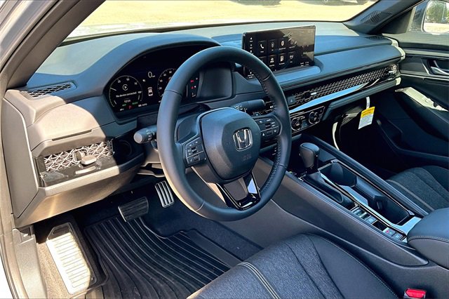 2025 Honda Accord Hybrid Sport photo 4