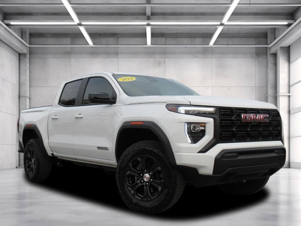 2024 GMC Canyon Elevation's photo
