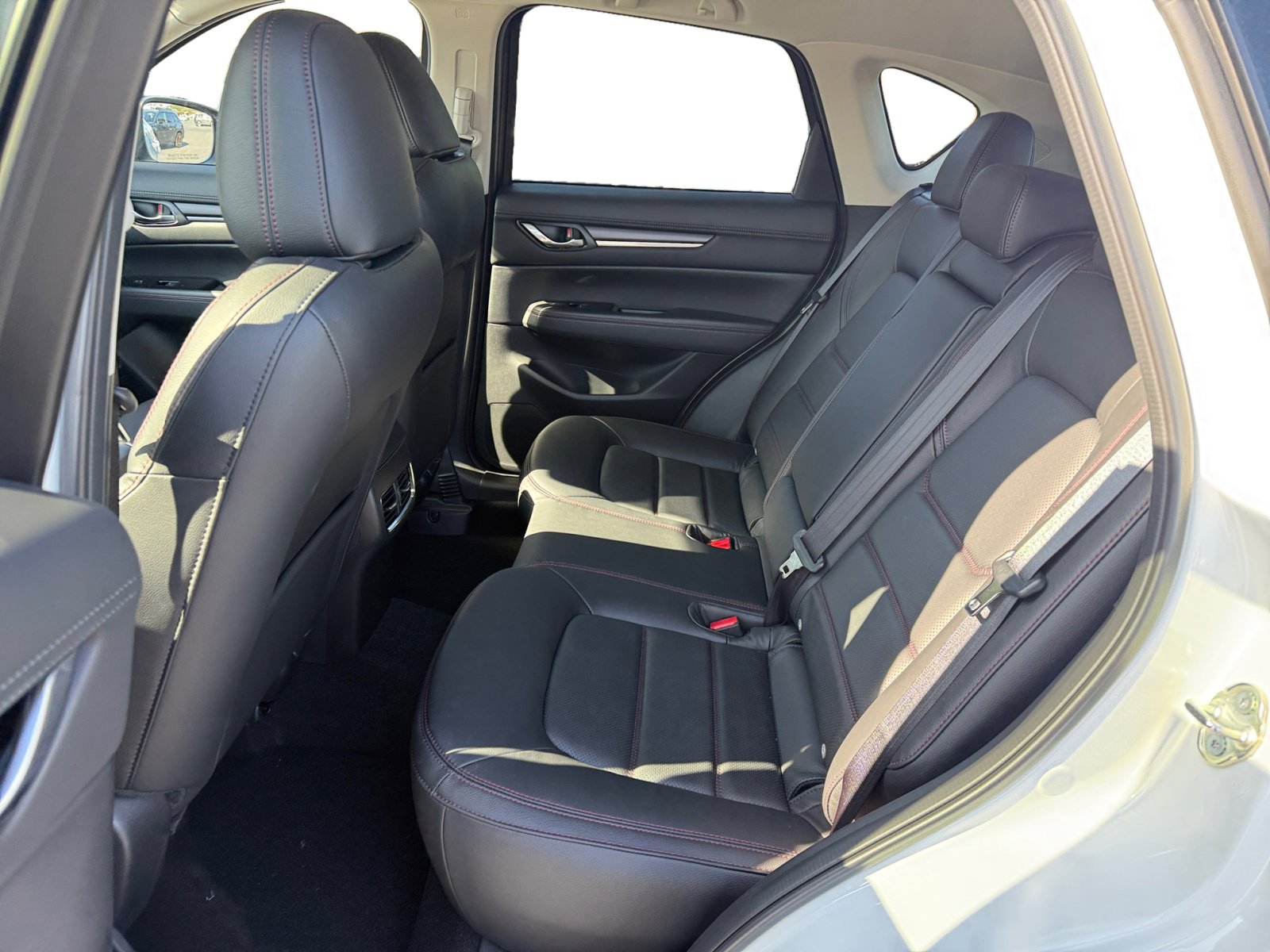 2025 Mazda CX-5 2.5 S Carbon photo 16
