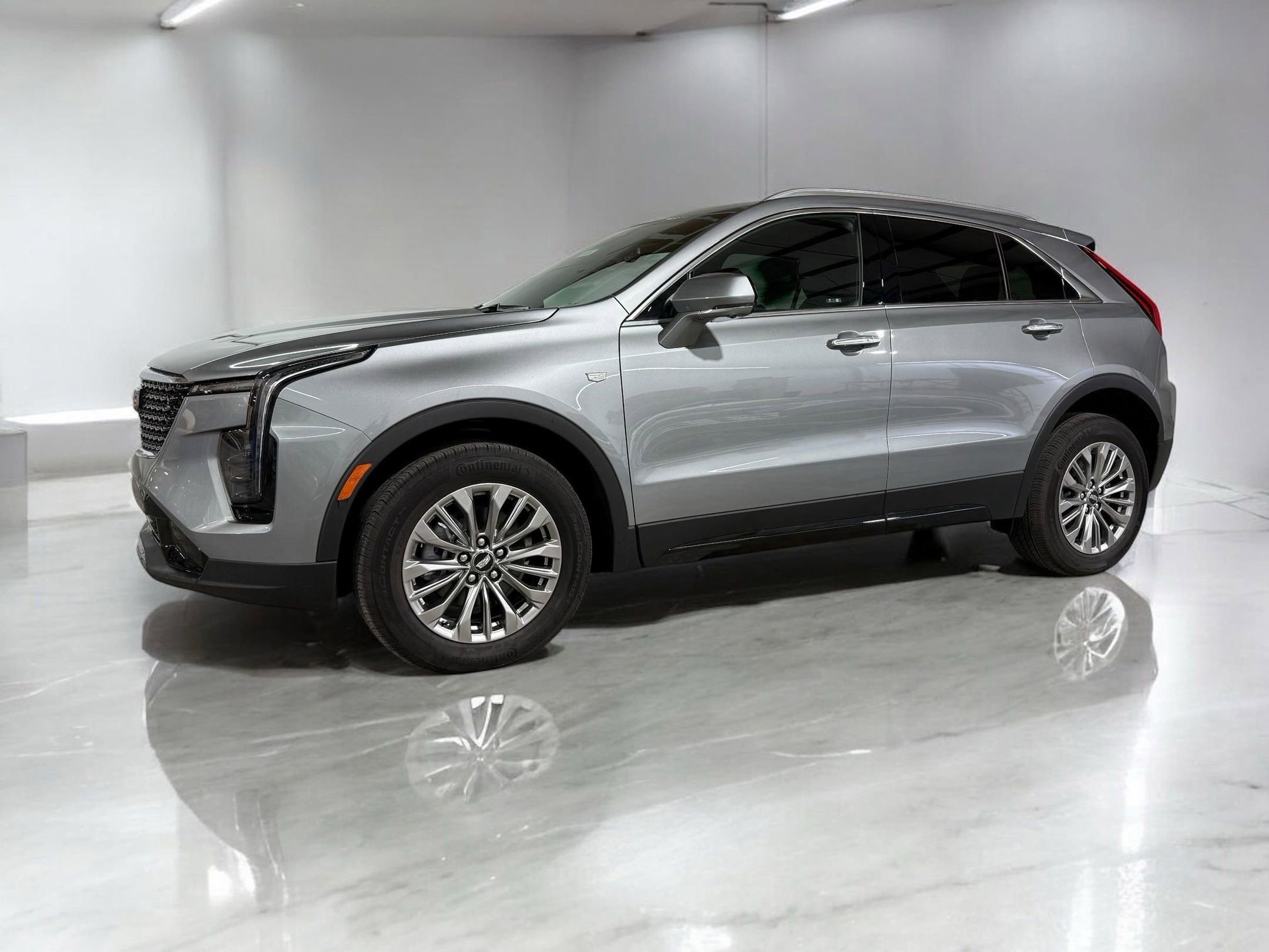 2025 Cadillac XT4 Premium Luxury photo 17