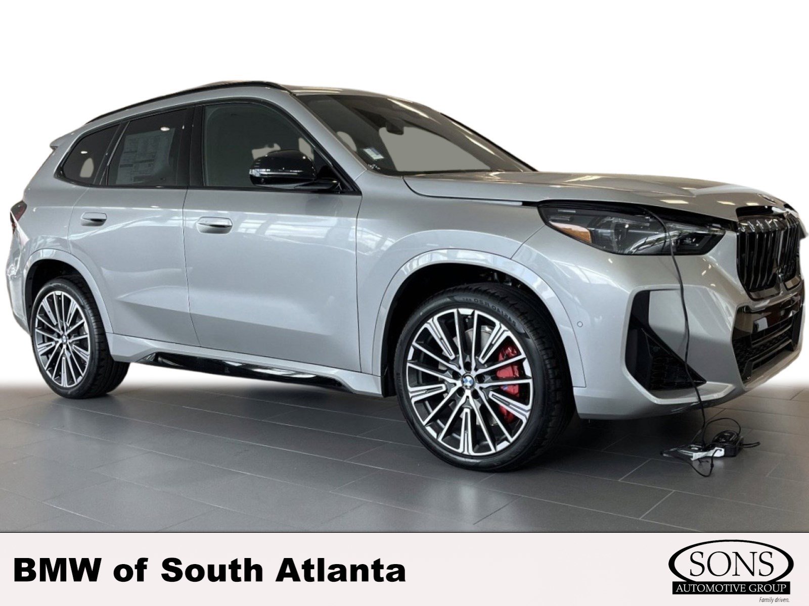 2025 BMW X1 28i's photo