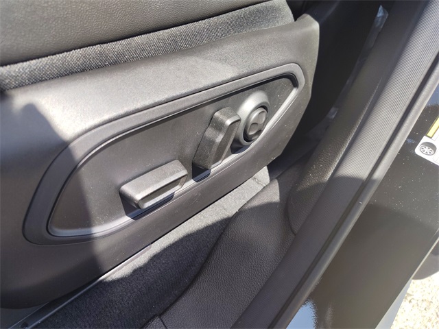 2025 Jeep Grand Cherokee Limited photo 16