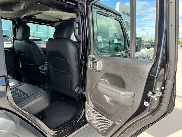 2025 Jeep Wrangler Sport photo 17