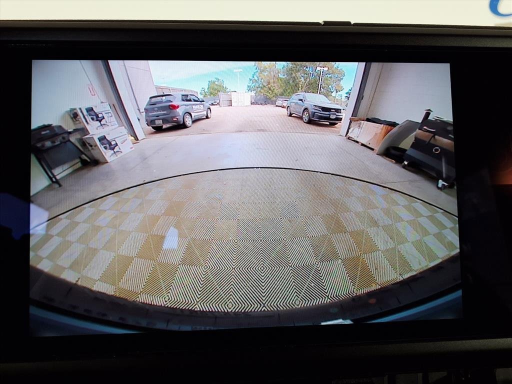 2025 Jeep Wrangler Sport photo 4