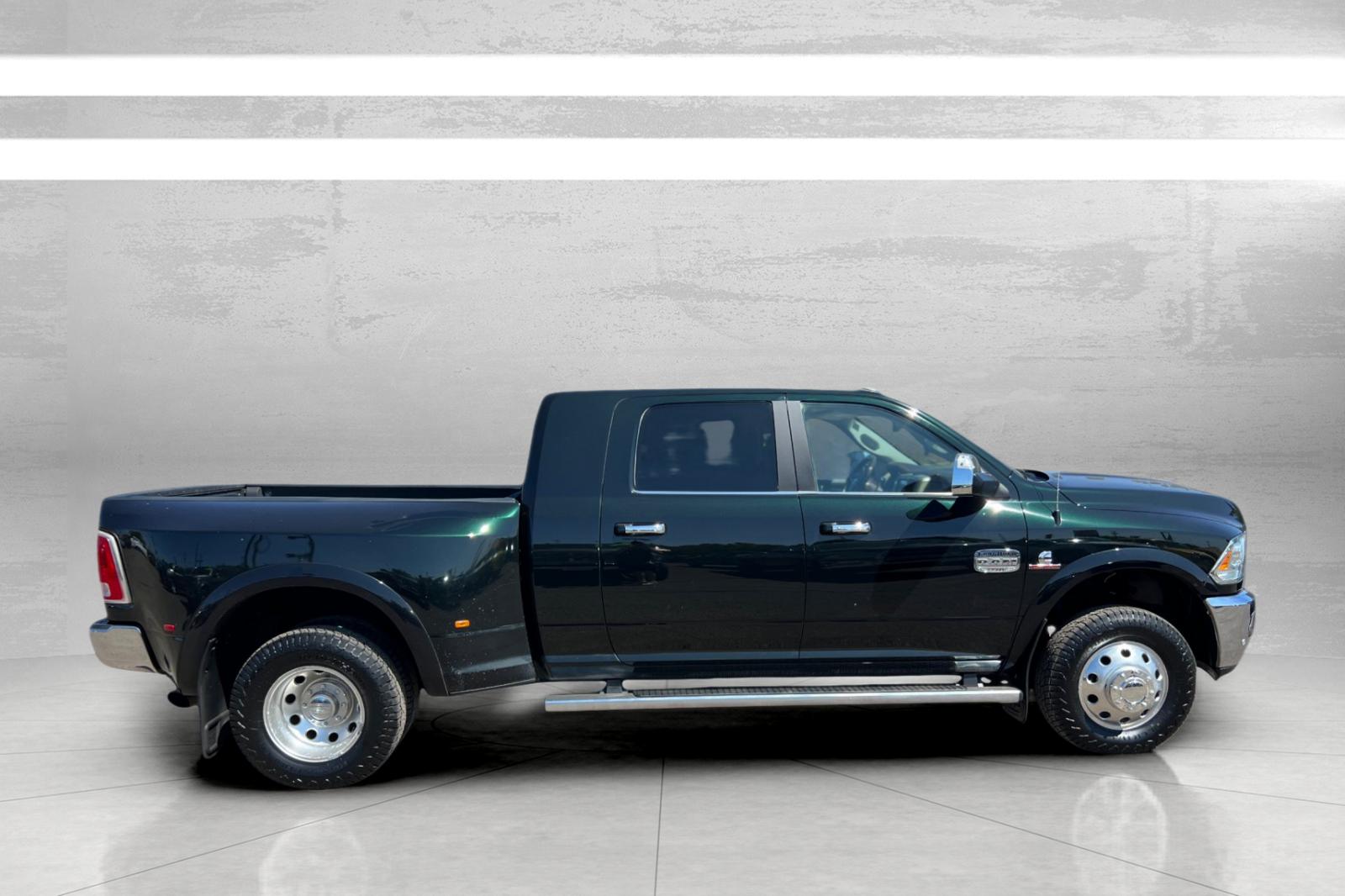 2018 Ram 3500 Laramie Longhorn photo 2