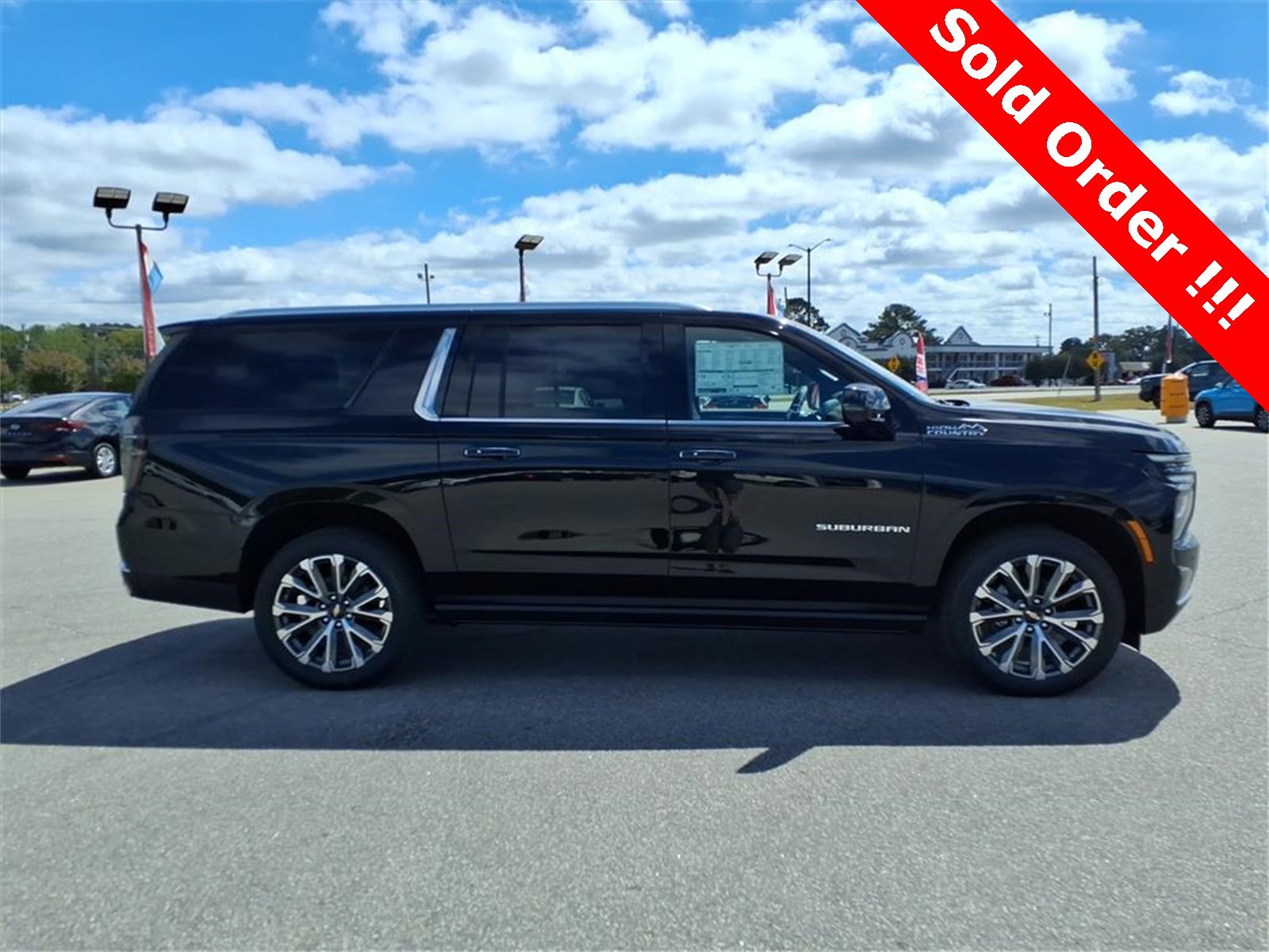 2026 Chevrolet Suburban High Country photo 5