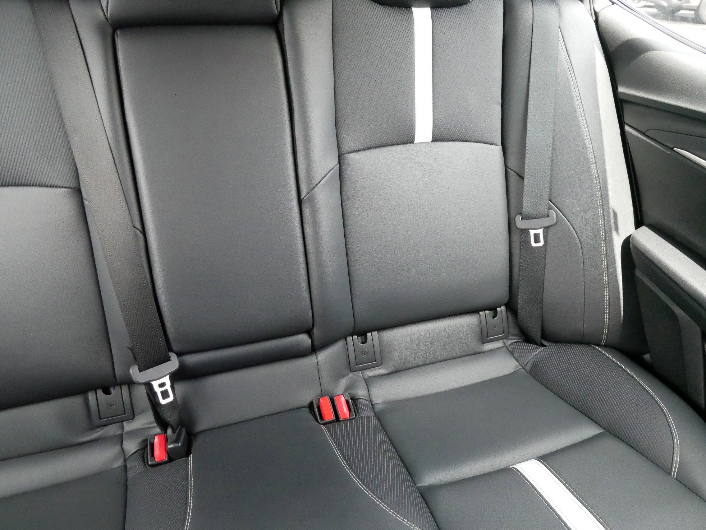 2025 Toyota Camry SE photo 14