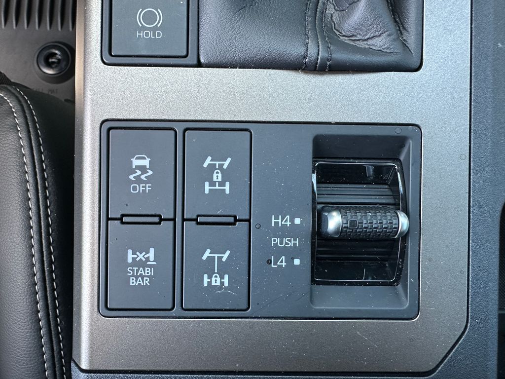 2024 Toyota Land Cruiser First Edition photo 20