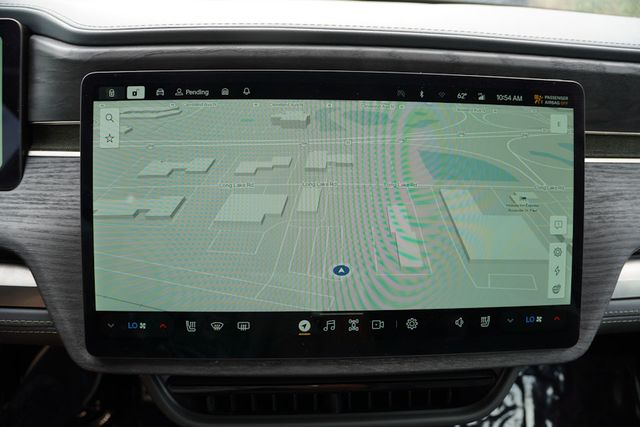 2023 Rivian R1T Adventure photo 24