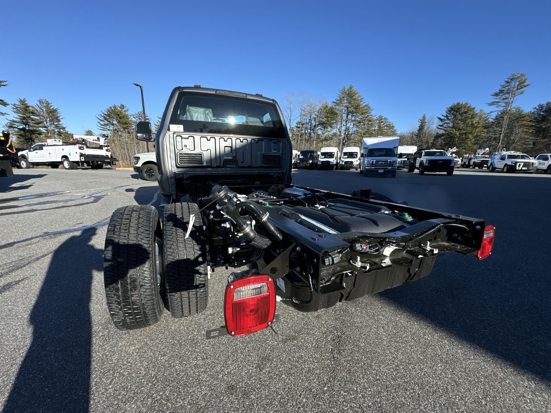 2025 Ford F-350 XL photo 3