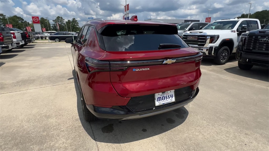 2024 Chevrolet Equinox EV 1LT photo 7