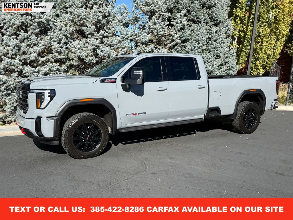 2025 GMC Sierra 2500HD AT4's photo