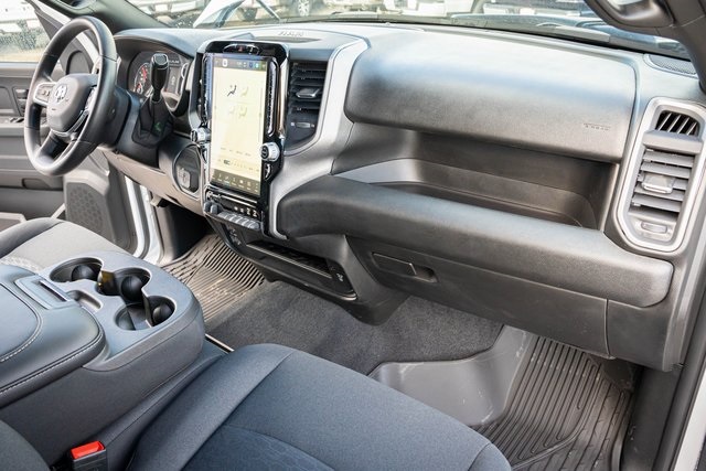 2025 Ram 2500 Tradesman photo 34